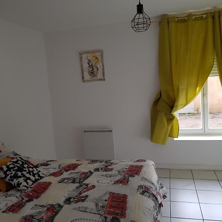 Jolie Appartement Moderne A Roanne Exterior photo