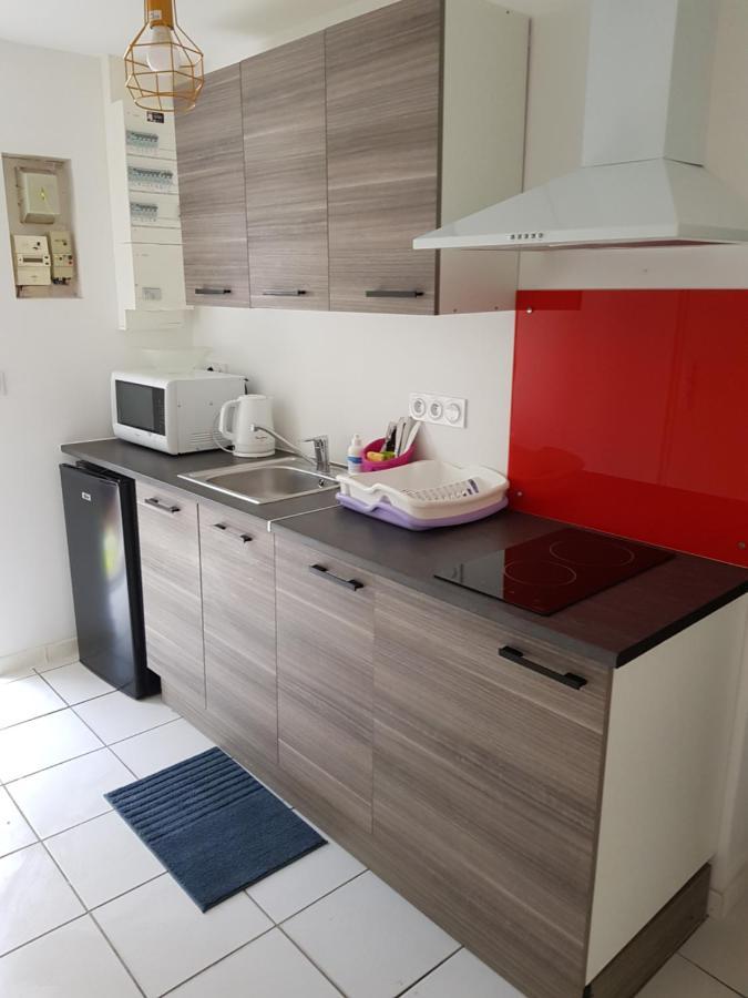 Jolie Appartement Moderne A Roanne Exterior photo